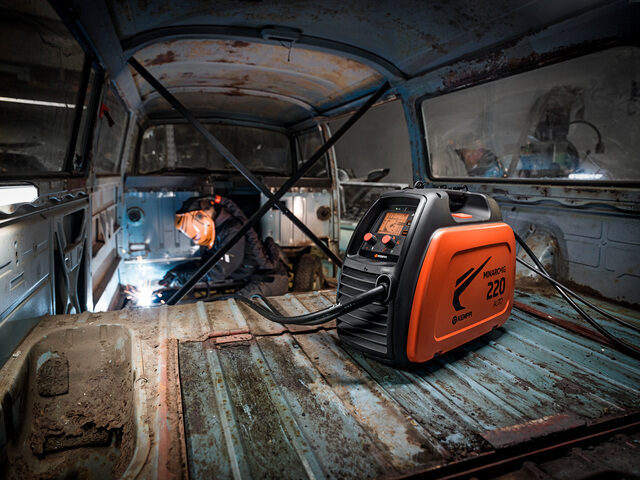 KEMPPI MinarcMig 220 Autokeevitusmasin (poolautomaatne)