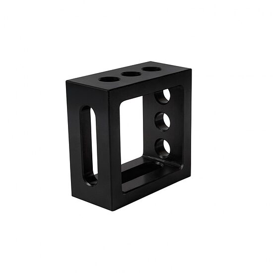 Tarpinės kampas 100x100x50 D16 sistema