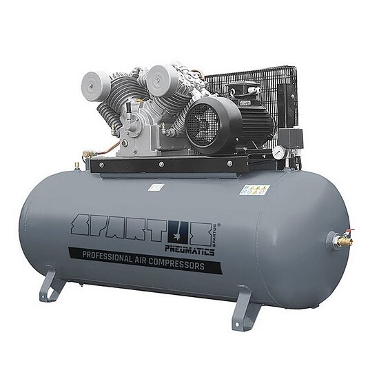 SPARTUS® stūmoklinis kompresorius ant horizontalios talpos [1400/500 7.5kW 400V 10bar]