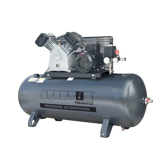 SPARTUS® stūmoklinis kompresorius ant horizontalios talpos [420/200 2.2kW 230V 10bar]