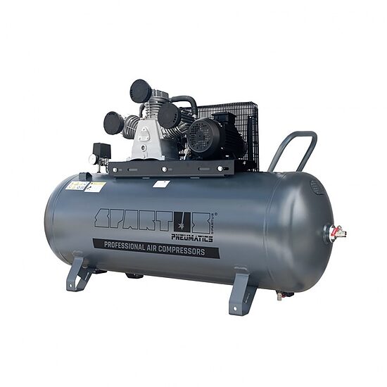 SPARTUS® stūmoklinis kompresorius ant horizontalios talpos [880/270 5.5kW 400V 10bar]